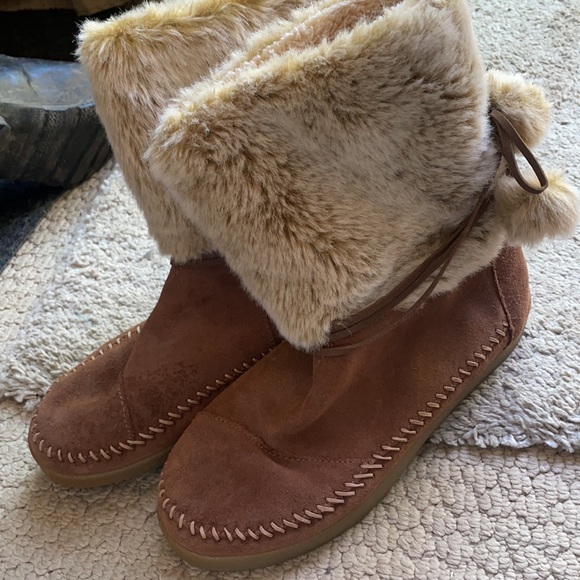 Winter shoes! - Picture 2 of 4